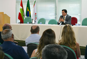 Foto Reuniao 02