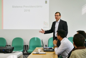 Marco apresentando grande site